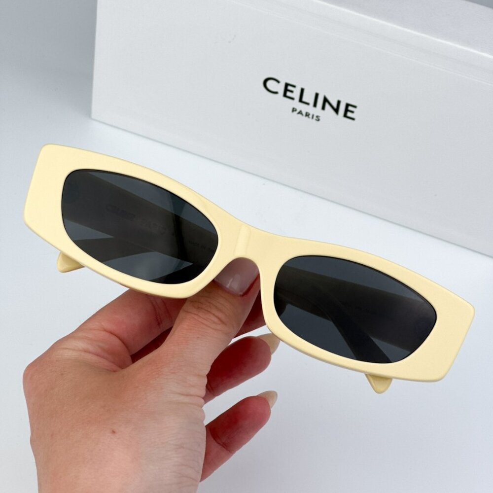 Celine CL40245U 39A BRAND NEW Sunglasses Butter Beige Smoke Geometric Unisex - Picture 2 of 10